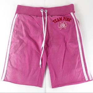 Pink by Victoria Secret Medium Bermudas